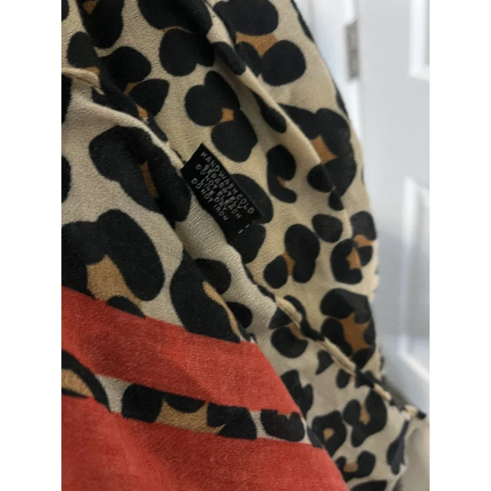 Women's Leopard Print Scard with Red Stripe Accents One Size - Picture 7 of 7